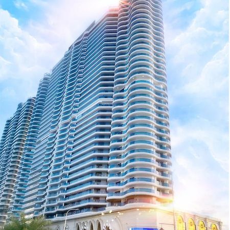 Howard Johnson Plaza By Wyndham Blue Bay Sihanoukville Exteriör bild