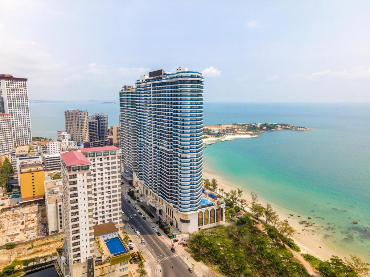Howard Johnson Plaza By Wyndham Blue Bay Sihanoukville Exteriör bild